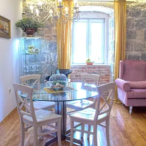 Theatre Apartamento